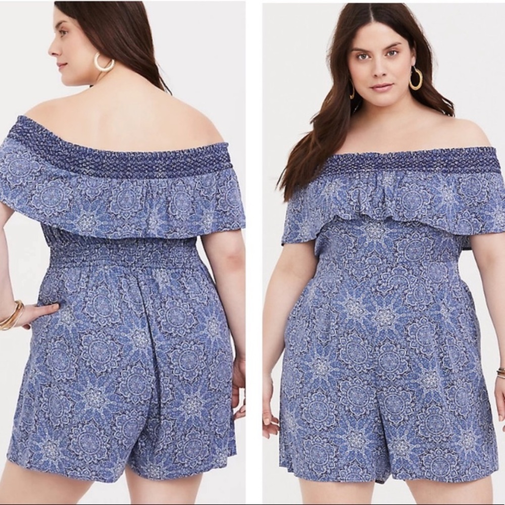 Torrid Size 1 Blue Medallion Off Shoulder Challis Romper NWT